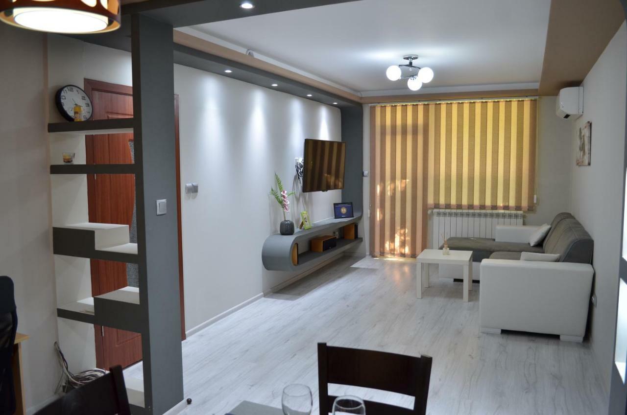 Luxury Apartment Near Varna, Located In Targovishte מראה חיצוני תמונה
