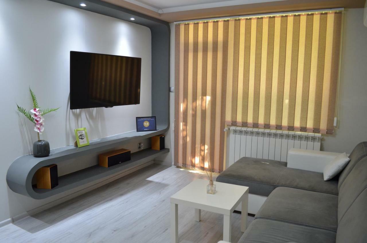 Luxury Apartment Near Varna, Located In Targovishte מראה חיצוני תמונה